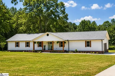 1041 Motlow School Rd, Campobello, SC 29322
