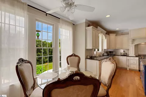Dining - 340 Harrison Rd, Roebuck, SC 29376 photo 2 of 2