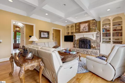 Living - 340 Harrison Rd, Roebuck, SC 29376 photo 1 of 2