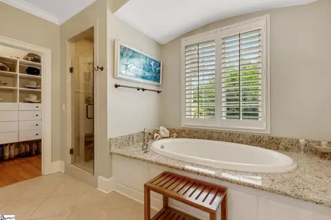 Bath - 340 Harrison Rd, Roebuck, SC 29376 photo 2 of 5