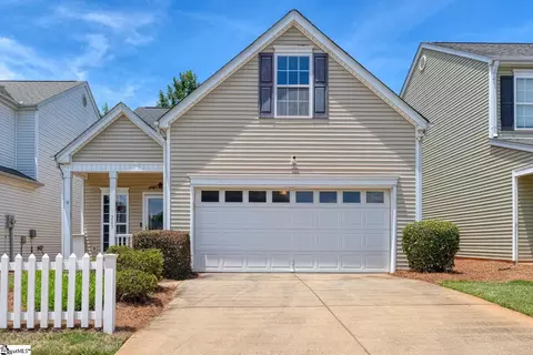 205 Whaleback Dr, Simpsonville, SC 29681