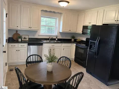 Kitchen - 274 Circle Dr, Pendleton, SC 29670 photo 3 of 3