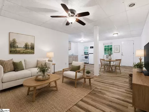 Living - 274 Circle Dr, Pendleton, SC 29670 photo 2 of 2