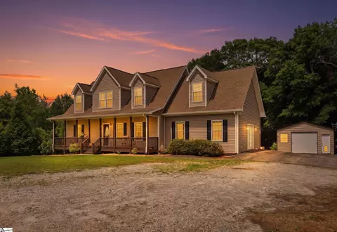 274 Circle Dr, Pendleton, SC 29670