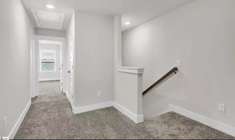 Entry Way - 109 Ted Dr, Mauldin, SC 29662 photo 3 of 4