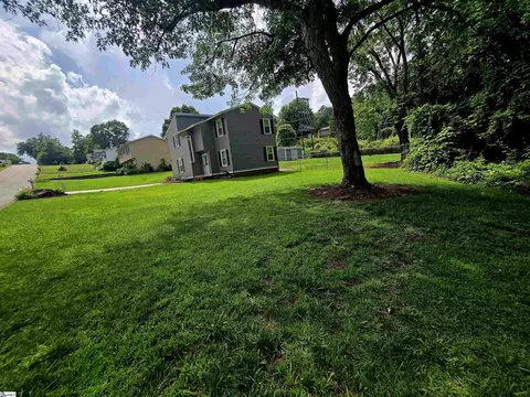 Exterior - 200 Sharon Ln, Easley, SC 29640 photo 2 of 9