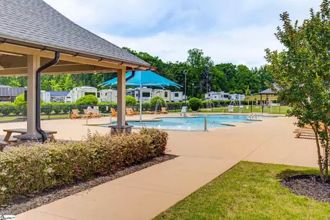 150 Dalton Dr UNIT S331/332, Pendleton, SC 29670 photo 3