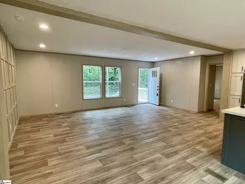 399 Charles St, Enoree, SC 29335 photo 18
