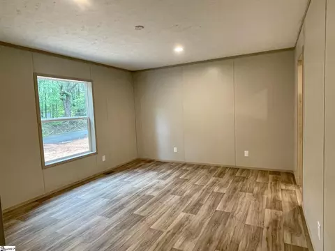 399 Charles St, Enoree, SC 29335 photo 31
