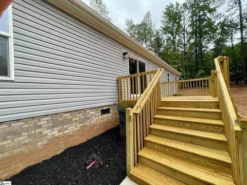 399 Charles St, Enoree, SC 29335 photo 36