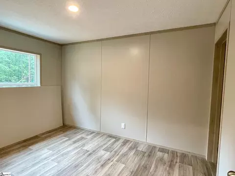 399 Charles St, Enoree, SC 29335 photo 27