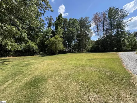 425 Cox Rd, Greer, SC 29651 photo 22