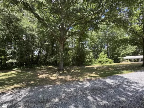 425 Cox Rd, Greer, SC 29651 photo 18