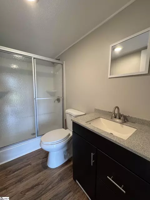 425 Cox Rd, Greer, SC 29651 photo 8