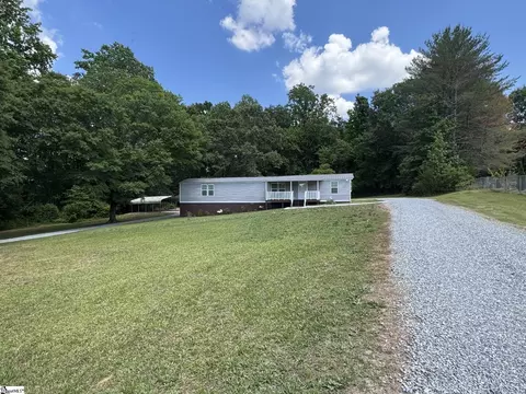 425 Cox Rd, Greer, SC 29651