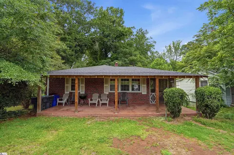 216 Glenn Rd, Greenville, SC 29607