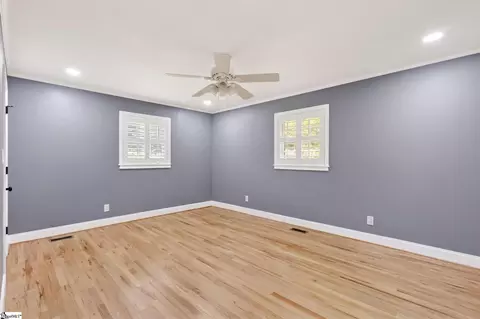 Bedroom - 222 Devon Dr, Mauldin, SC 29662 photo 5 of 6