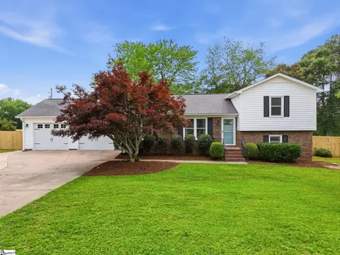 105 Terry Lee Dr, Piedmont, SC 29673