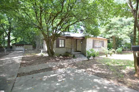 304 E Blue Ridge Dr, Greenville, SC 29609