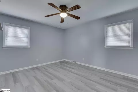 Bedroom - 216 Hickory Dr, Easley, SC 29642 photo 3 of 6
