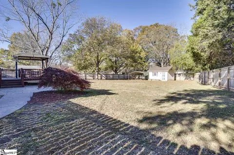Exterior - 216 Hickory Dr, Easley, SC 29642 photo 2 of 7