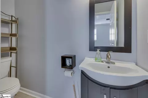 Bath - 216 Hickory Dr, Easley, SC 29642 photo 3 of 3