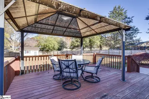 Exterior - 216 Hickory Dr, Easley, SC 29642 photo 7 of 7
