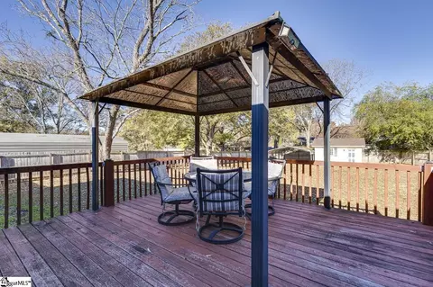 Exterior - 216 Hickory Dr, Easley, SC 29642 photo 6 of 7