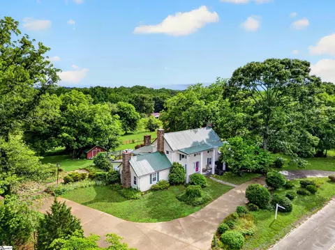2471 Holly Springs Rd, Inman, SC 29349
