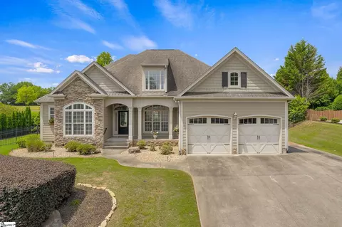 111 Elevation Ct, Greer, SC 29651