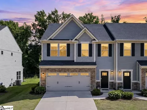 514 Martin Creek Dr, Simpsonville, SC 29680