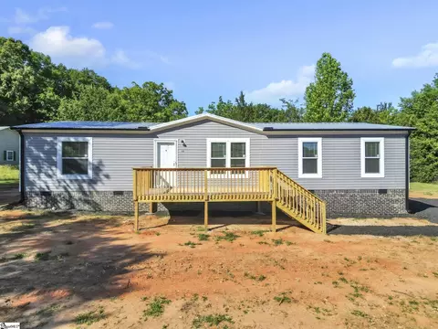 102 Kimberly Dr, Easley, SC 29642