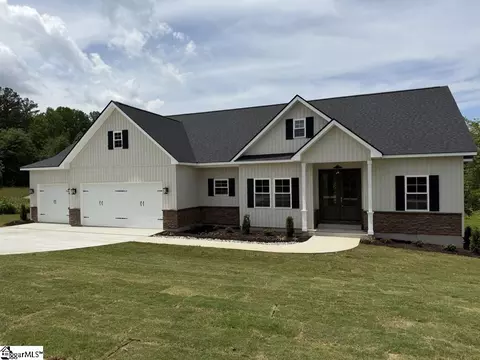 709 Hidden Falls Dr, West Union, SC 29696