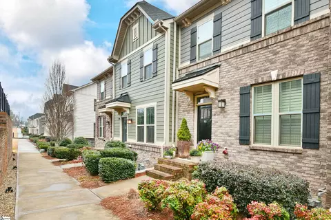 46 Itasca Dr, Greenville, SC 29609