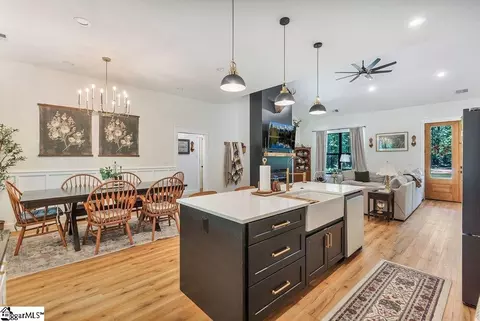 Kitchen - 216 Odell Ct, Williamston, SC 29697 photo 3 of 5