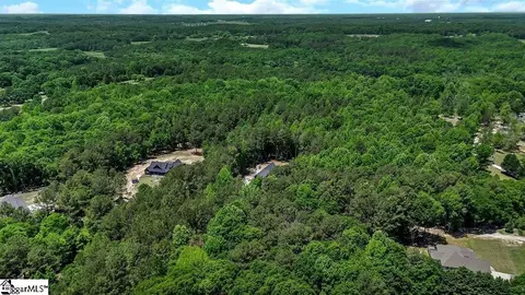 View/Area - 216 Odell Ct, Williamston, SC 29697 photo 2 of 6