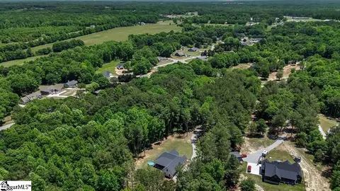 View/Area - 216 Odell Ct, Williamston, SC 29697 photo 5 of 6