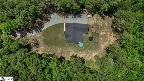 View/Area - 216 Odell Ct, Williamston, SC 29697 photo 3 of 6