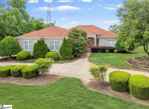306 Glinda Ann Ct, Greenville, SC 29607