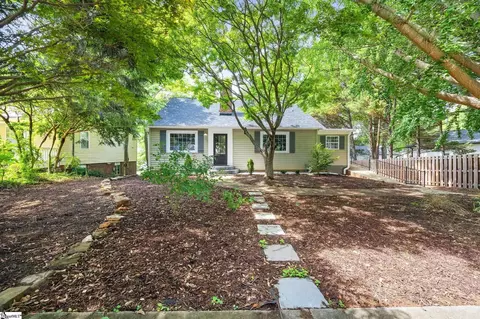 8 Amherst Ave, Greenville, SC 29605