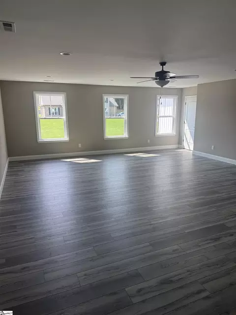 Living - 749 Ruby Golightly Dr, Inman, SC 29349 photo 2 of 2