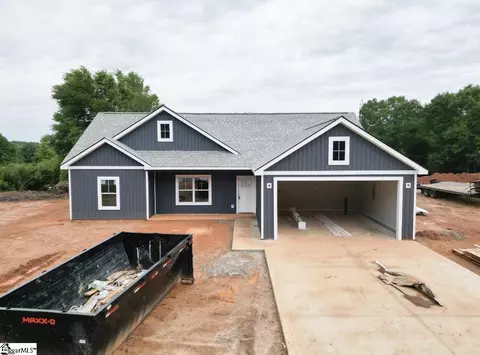 502 Hellams Rd, Gray Court, SC 29645