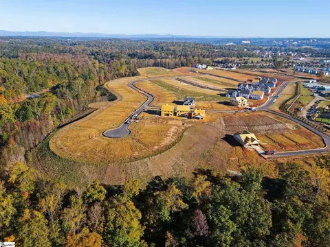 View/Area - 557 Hydrangea St, Seneca, SC 29678 photo 3 of 5