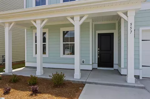 Exterior - 557 Hydrangea St, Seneca, SC 29678 photo 2 of 4