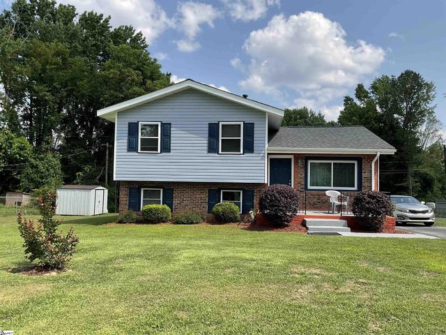 407 Old Farm Rd, Moore, SC 29369