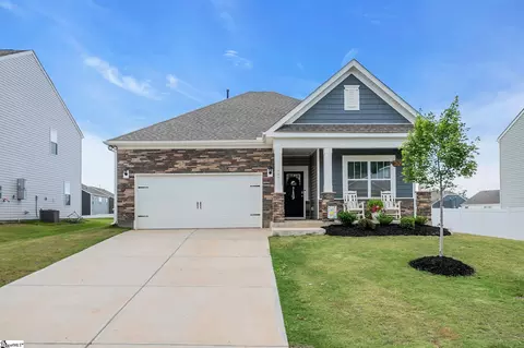 407 Strayhorn St, Piedmont, SC 29673