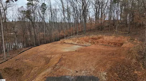117 Mccracken Dr, Seneca, SC 29678 photo 4