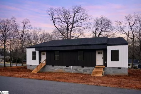 142144 Andover Rd, Spartanburg, SC 29301