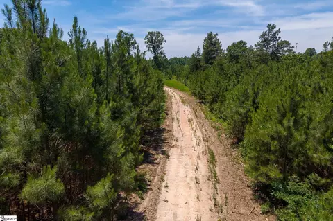9761 Augusta Rd, Pelzer, SC 29669 photo 10