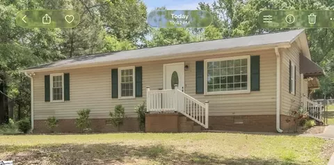 107 A Brookforest Dr, Belton, SC 29627